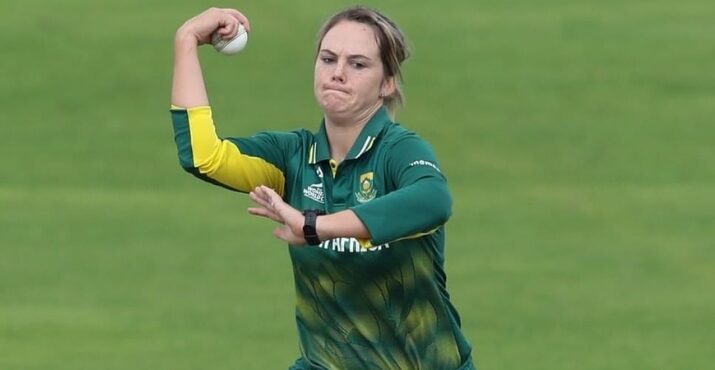 Dane van Niekerk Returns for World Cup Camp