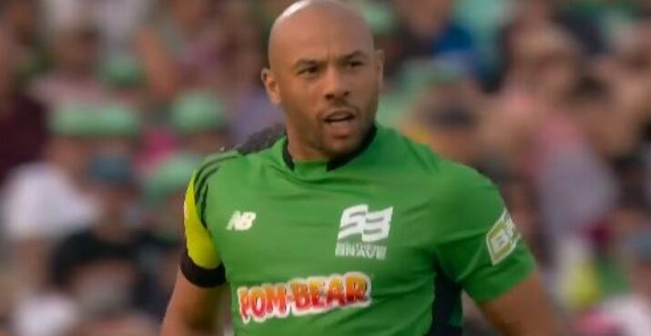 ECB Bans Tymal Mills’ OnlyFans Bat Logo